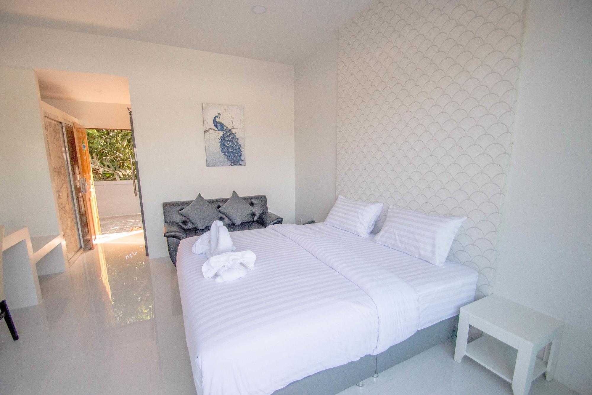 Baan Yamoo Ranong Hotel Exterior photo