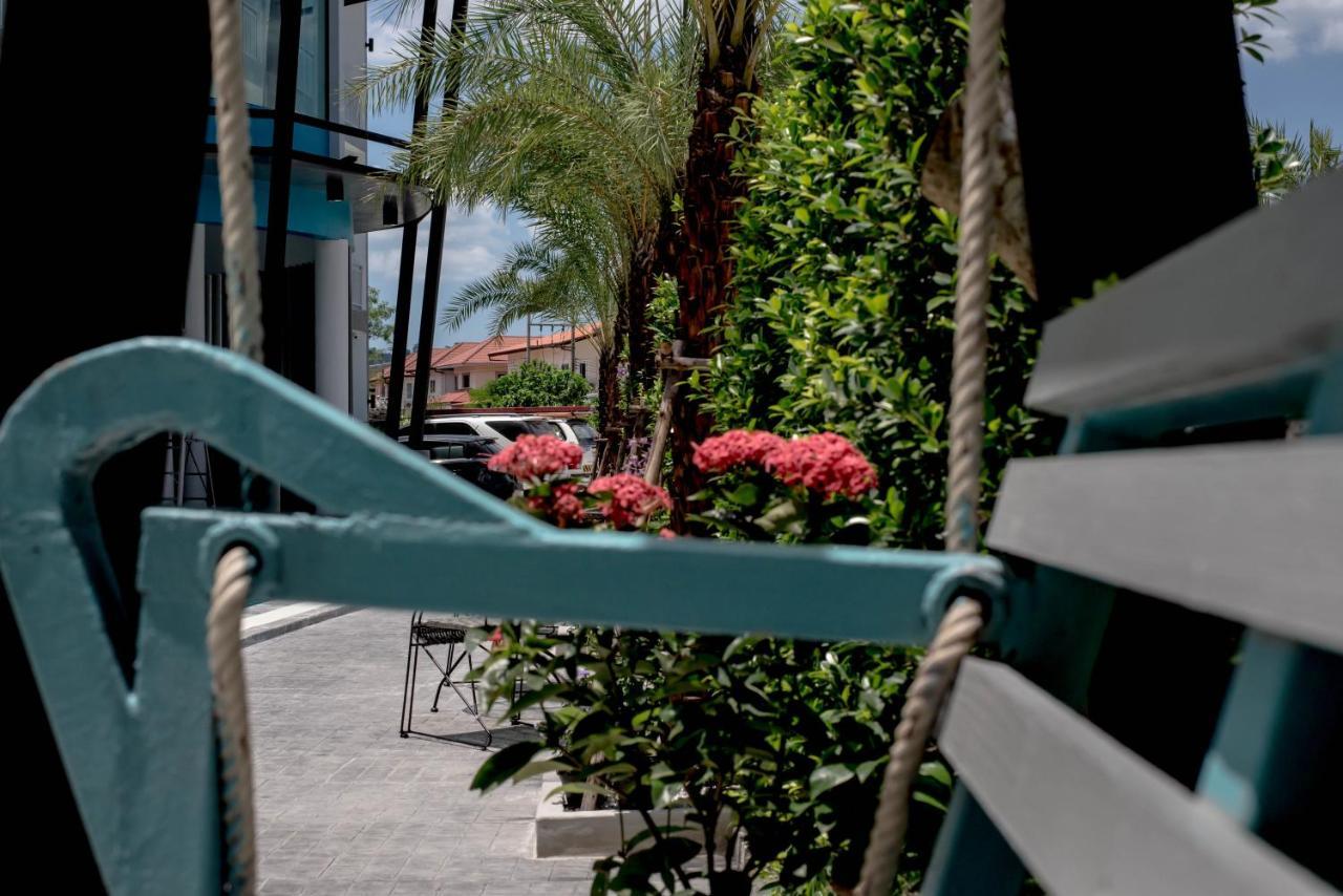Baan Yamoo Ranong Hotel Exterior photo